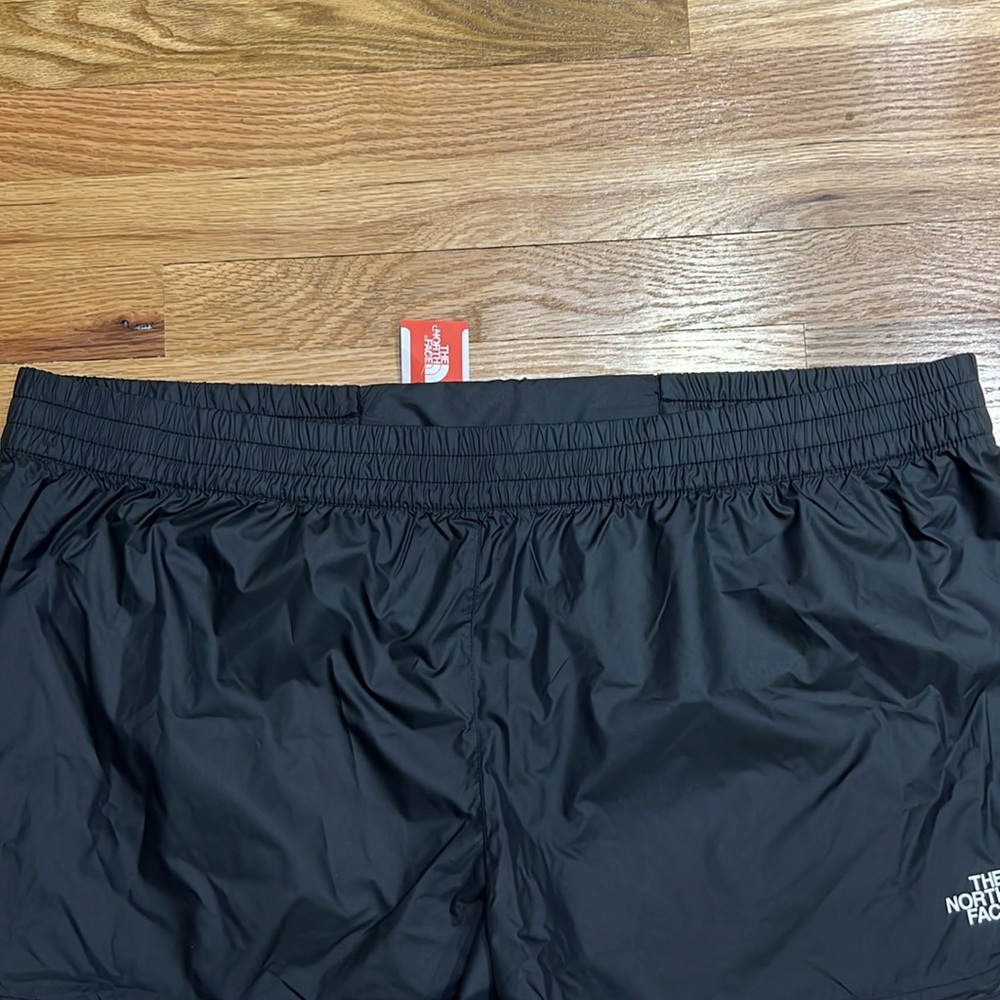 The North Face NWT black running shorts 3X❤️🚴♀️ - Picture 4 of 10